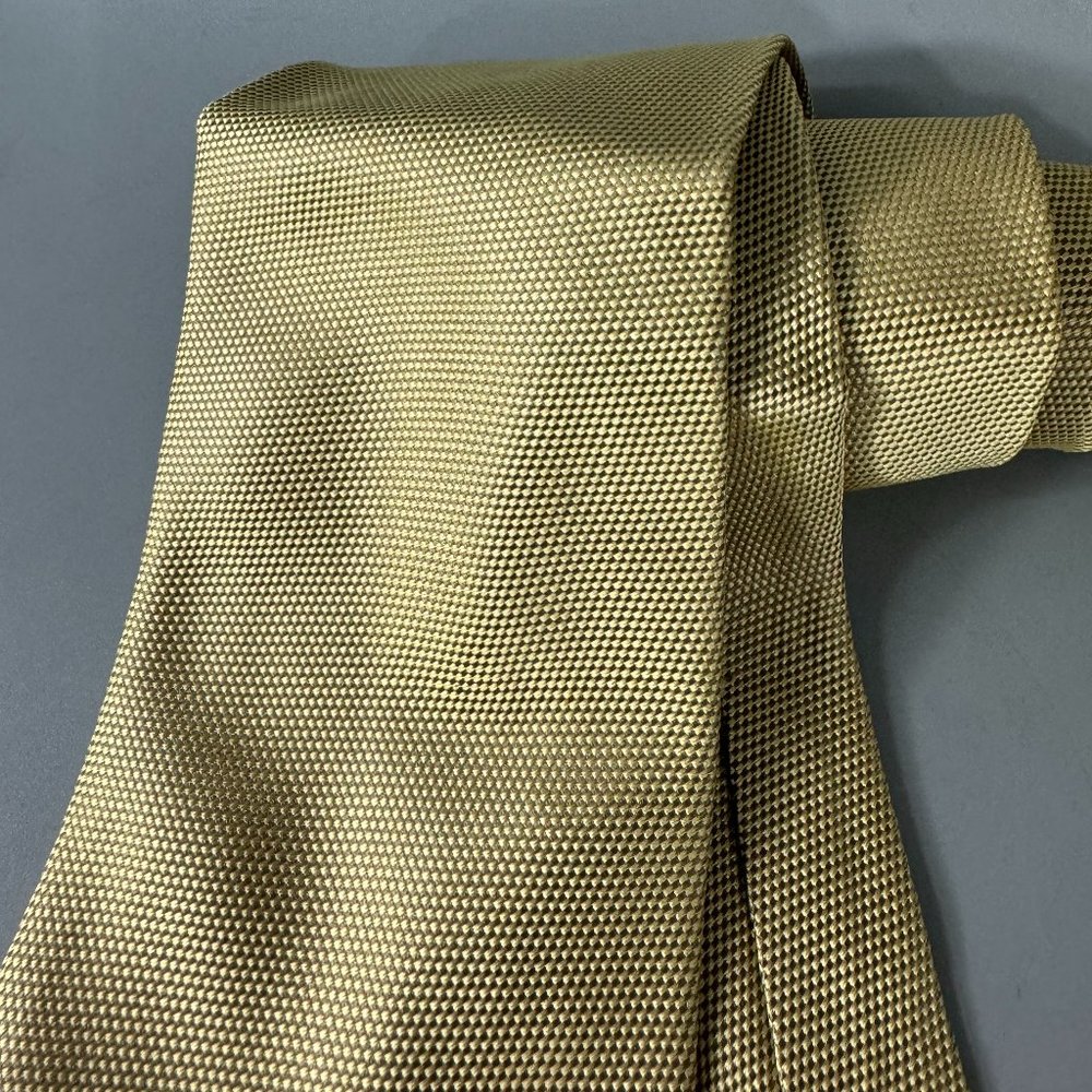 Vintage Gucci Golden 100% Silk Necktie - Picture 4 of 11